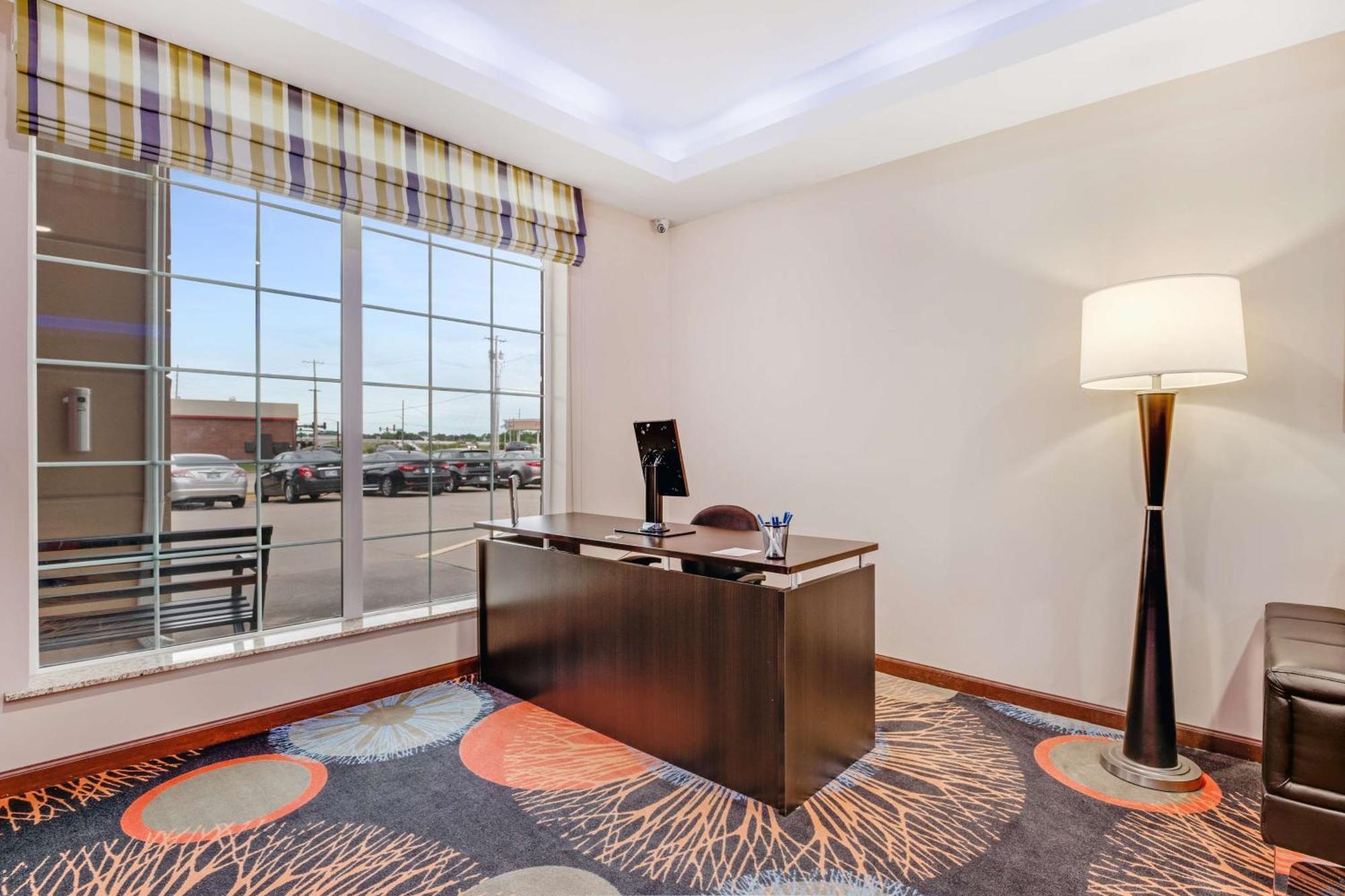 ชัวร์สเตย์ พลัส โฮเต็ล บาย เบสต์ เวสเทิร์น โอวอสโซ ทัลซา นอร์ท Hotel Owasso ภายนอก รูปภาพ